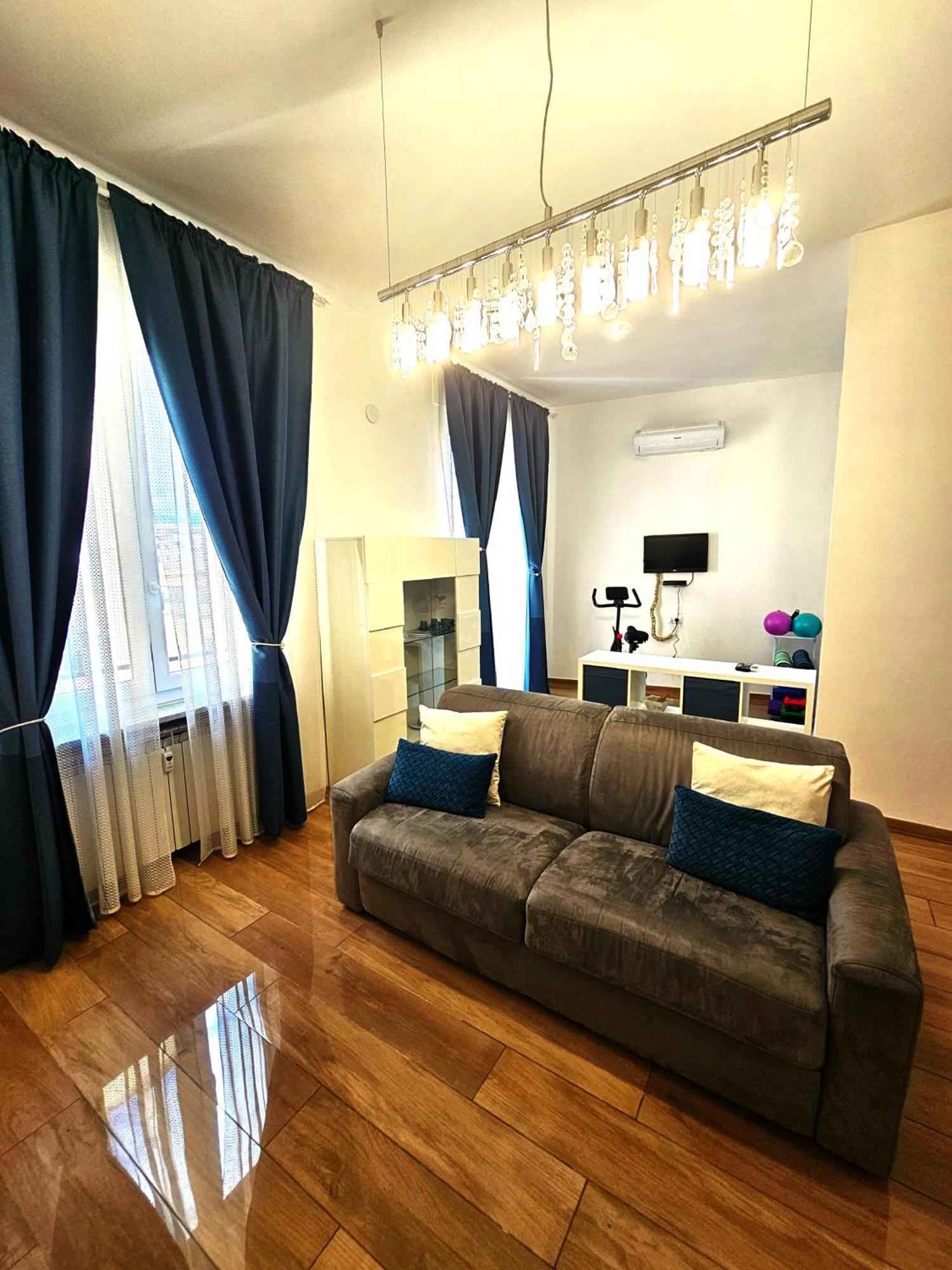 Genoa Lux Apartments With Parking Eksteriør bilde